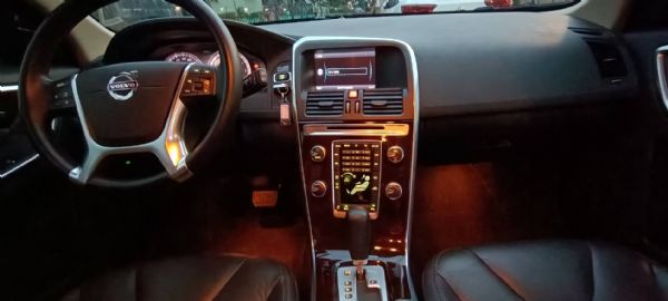 2012 VOLVO XC60 T5  照片5